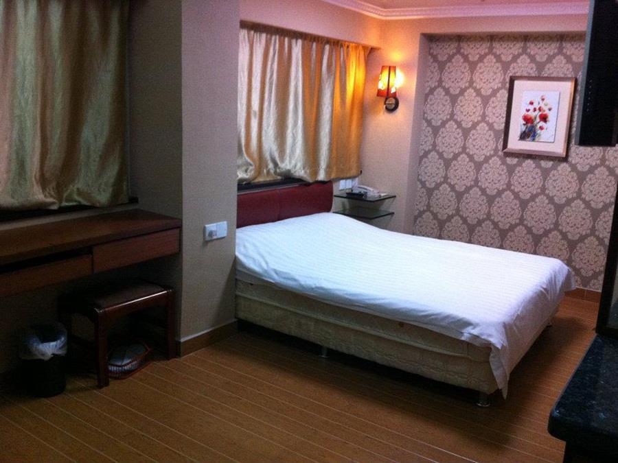 Holiday Hotel Macao Esterno foto